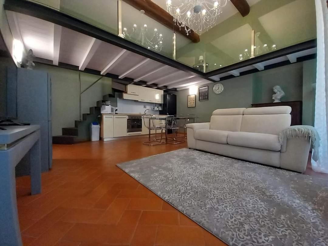 Green Pepper Apartment In Florence Exterior photo